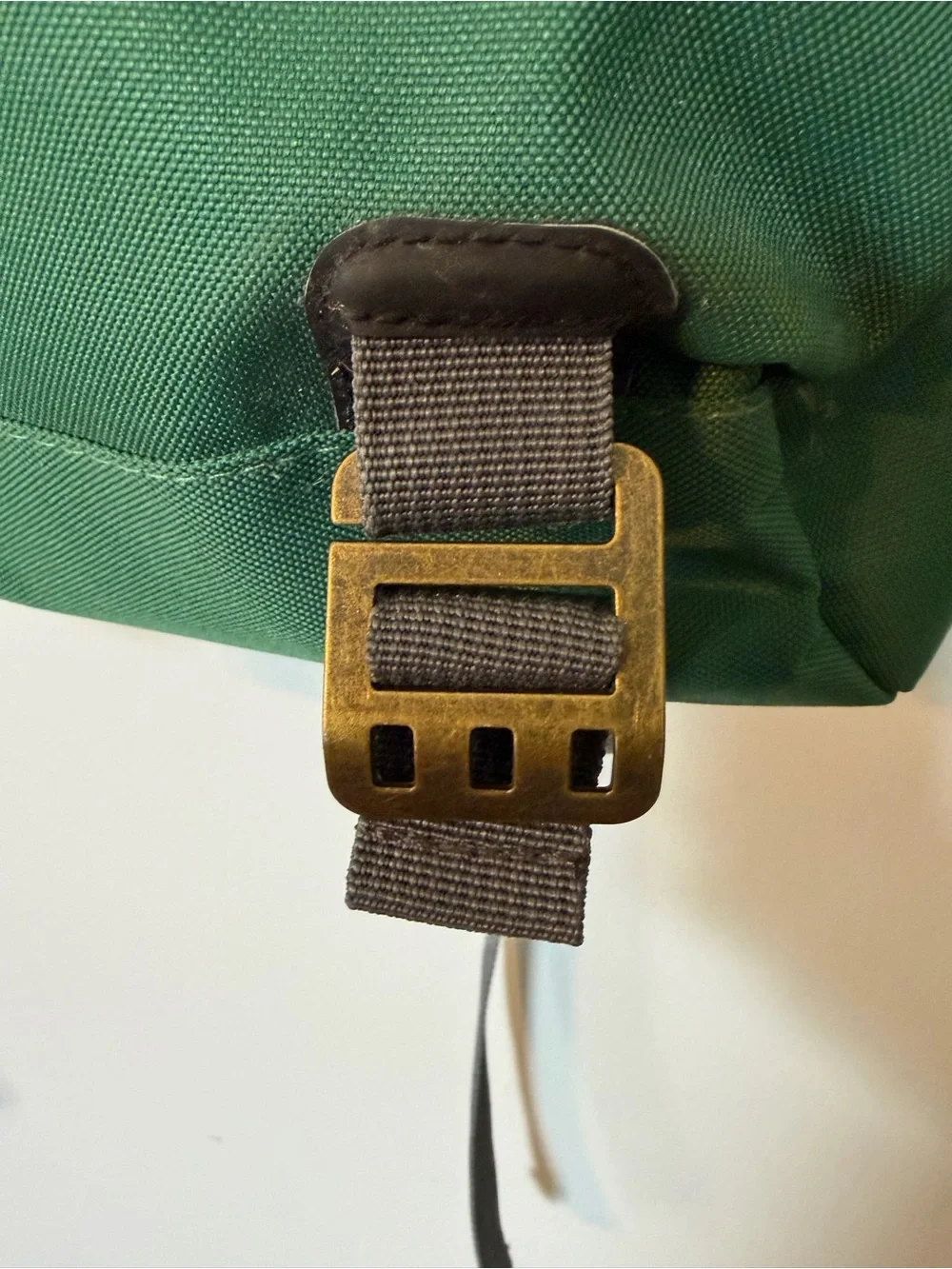 General Supply Goods + Co Commuter Daypack Backpack with USB Port – Green & Gray
